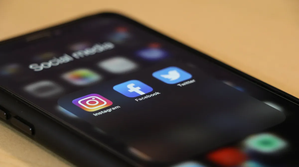 Personal Branding 101: Choosing the Right Platform and Content Format